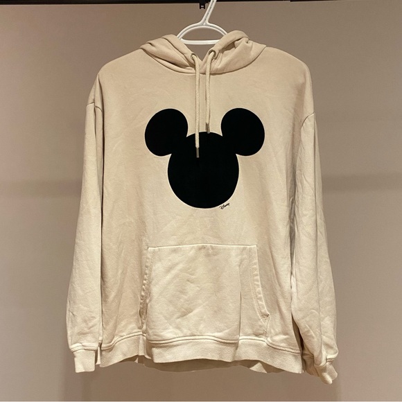 🚩SOLD- H&M + Disney Mickey Mouse cream Hoodie Sweatshirt Women’s Size medium - Picture 3 of 12